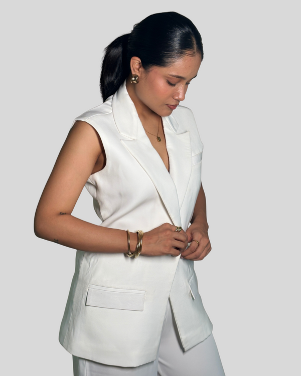 White Noise – Armani Sculpted Power Suit